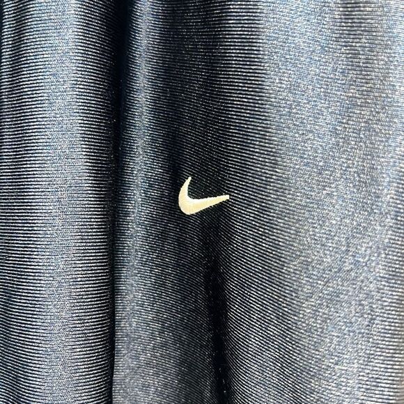 Nike Men’s Blue and White Reversible Basketball Shorts size large EUC - Picture 10 of 13